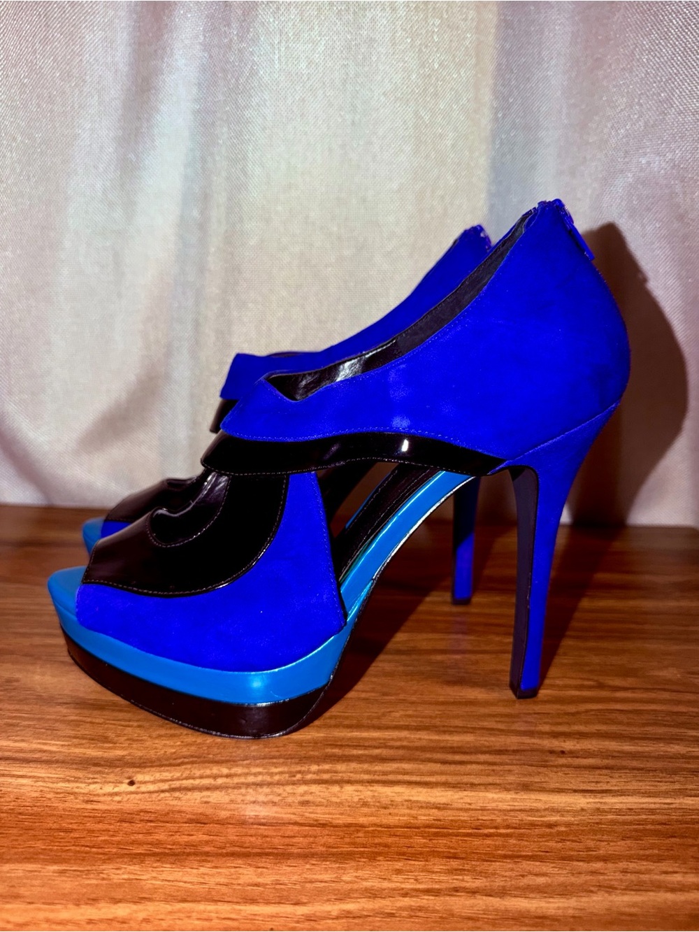 Jessica Simpson Cobalt Blue and Black Suede Platform Stilettos